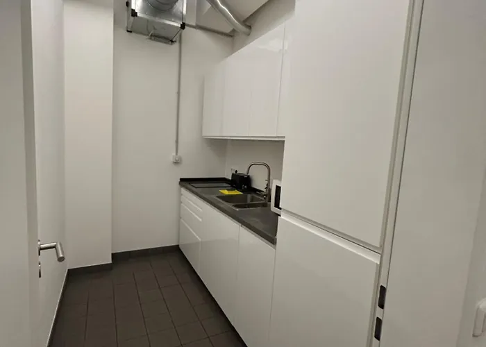 Apartment 35 Qm Großes Mit Eigenem Badezimmer In Den Elbvororten Hamburg